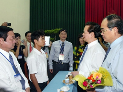 Tiếp tục đổi mới quản lý giáo dục