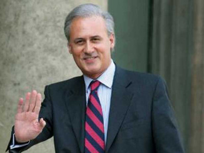 Bộ trưởng Nội vụ Pháp từ chức vì bê bối tình dục