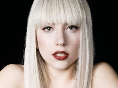 Lady Gaga đã đi lại được sau chấn thương