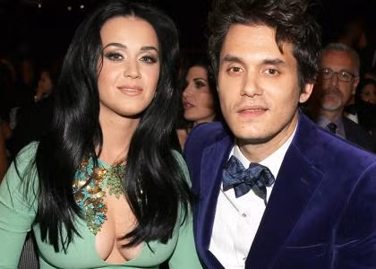 Katy Perry bí mật đính hôn với John Mayer
