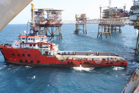 Nhật có thể mua 49% cổ phần trong nhiều dự án dầu khí