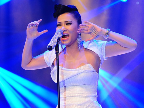Thu Minh bị ốm vẫn 'thổi bay' sân khấu Got Talent