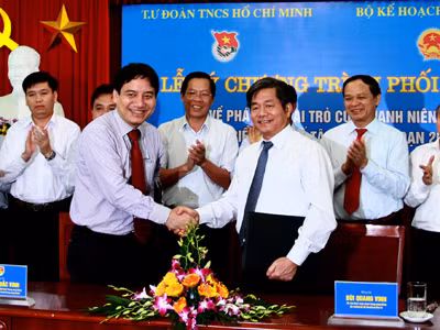 Phát huy vai trò thanh niên làm kinh tế tập thể