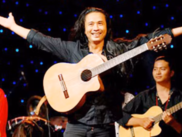 Lê Minh Sơn “hoắng” theo Vượng Râu