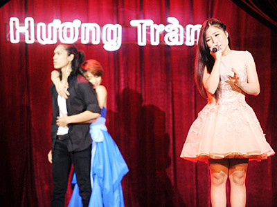 Bài hát Yêu thích nịnh nghệ sĩ