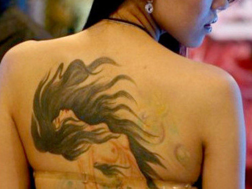 Rùng mình với mốt chơi...sẹo của teen