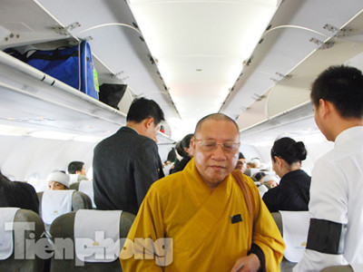 Hình ảnh gia đình Đại tướng trên chuyên cơ VN 1911