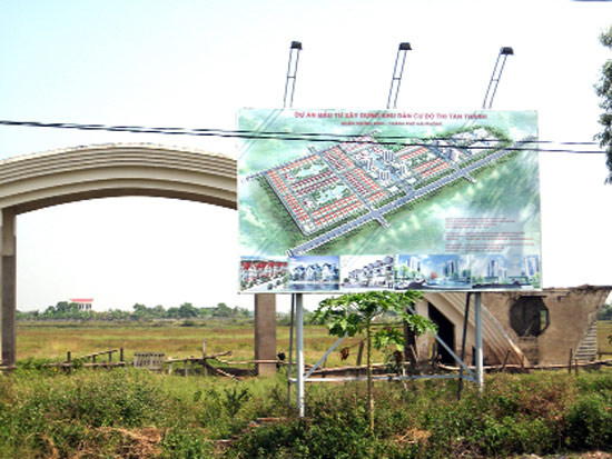 'Dân BĐS đi trồng rau, rửa xe