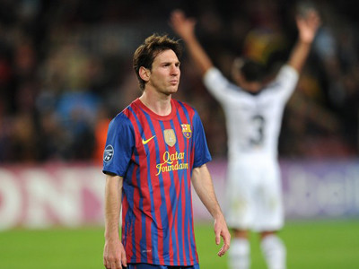 Chelsea đánh bại Barcelona bằng ‘xe bus hai tầng’