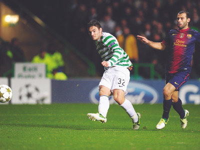 Mong manh hàng thủ Barca