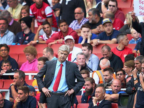 Thua trận mở màn, CĐV thúc Arsenal “đi chợ”