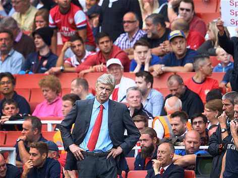 Thua trận mở màn, CĐV thúc Arsenal “đi chợ”