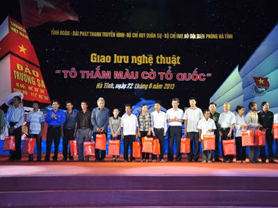 Hình mẫu thanh niên thời kỳ mới