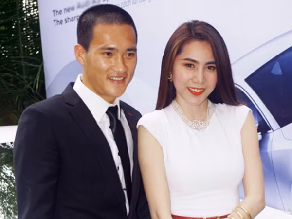 Kiều nữ Việt đua nhau làm đẹp với ... rắn