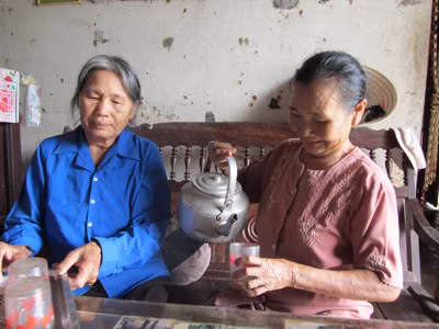 Đôi mắt buồn và mối tình thầm lặng