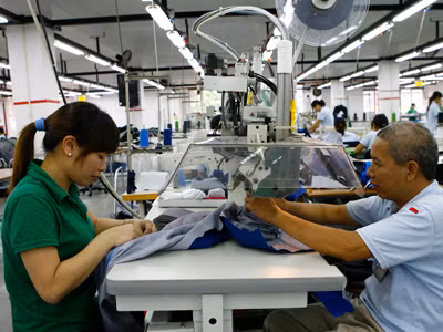 Tìm lối thoát cho doanh nghiệp