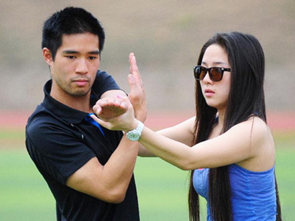 Nữ giáo viên dạy võ… sành điệu