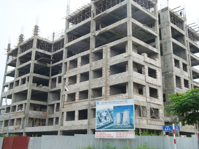 Khách hàng bốc thăm tại dự án nhà TNT Sài Đồng nhưng cũng bỏ vì giá cao. Ảnh: TN