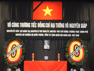 Toàn quân hướng về Anh linh Đại tướng