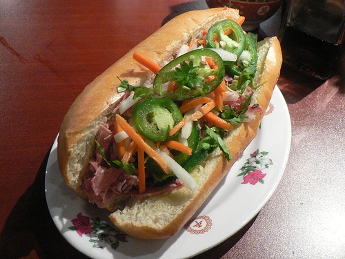 ‘Cơn sốt’ bánh mì Việt tại Mỹ