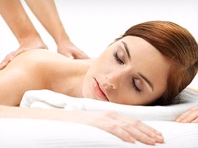 800 người tử vong mỗi năm vì tắm trắng