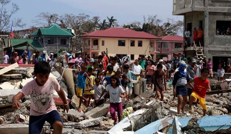 Nga gửi lực lượng cứu hộ và bệnh viện di động đến Philippines