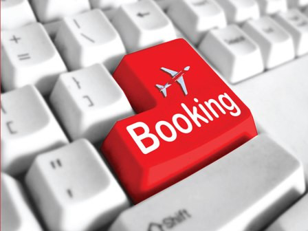 Hai hãng hàng không cấp tài khoản cho Bộ GTVT tự đặt vé