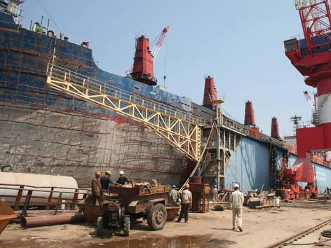 VINASHIN không đủ khả năng chi trả chế độ