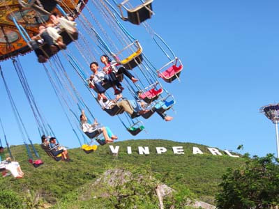 Tưng bừng vui Tết thiếu nhi tại Vinpearl Land