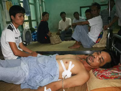 Phó Công an xã bị tố hành hung dân