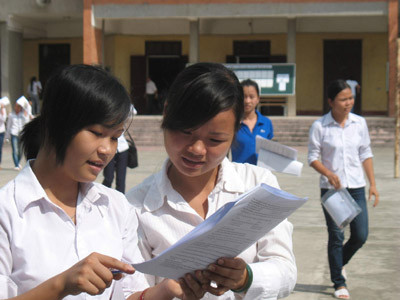 Đông thí sinh ảo, trường lo lỗ vốn