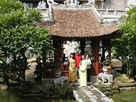 Monet,...Thành Chương và chuyện làm giàu từ văn hoá