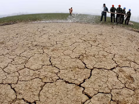 Trung Quốc sẽ cải cách ruộng đất