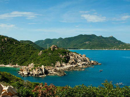 Xử lý loạt cán bộ giúp người gốc Hoa gom đất ở Cam Ranh?