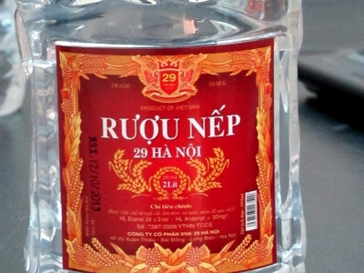 Rượu độc khiến 6 người chết