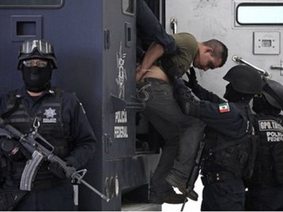 Bắt gần 50 thành viên 2 băng đảng ma túy