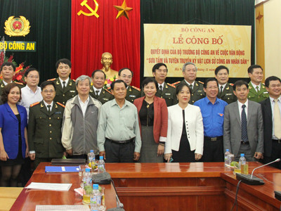 Vận động sưu tầm kỷ vật lịch sử CAND