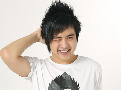 Ca sĩ Wanbi Tuấn Anh - Một nụ cười vừa tắt