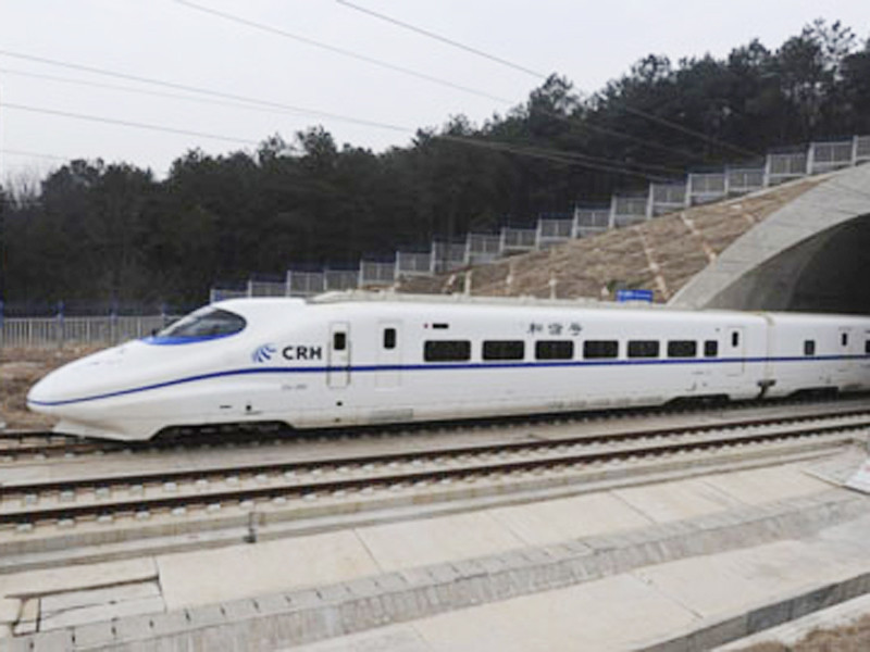 Dùng ngân sách hoặc vay ODA thì không nên làm