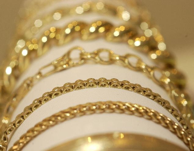 Vàng thế giới đang tiến gần mức 1.800USD/Oz.