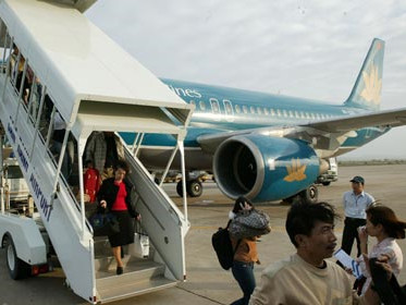 Xăng dầu giảm, giá vé máy bay sẽ giảm