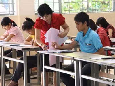 Điểm chuẩn ngành kinh tế phát triển khá cao