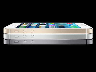 Bắt 50 iPhone 5S 'xách tay' về Việt Nam