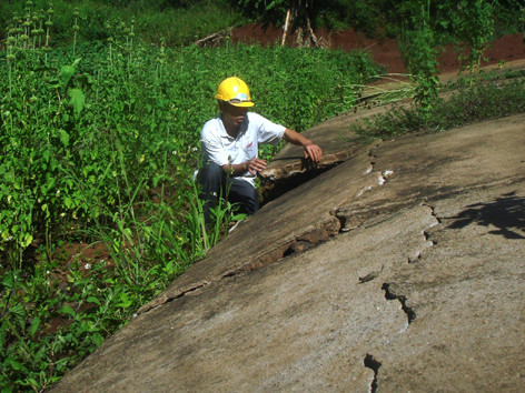 Nhiều hồ đập Tây Nguyên dọa vỡ