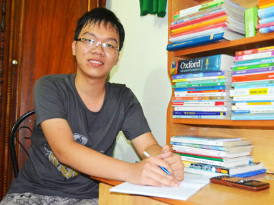 Thủ khoa nhà không số, phố không tên