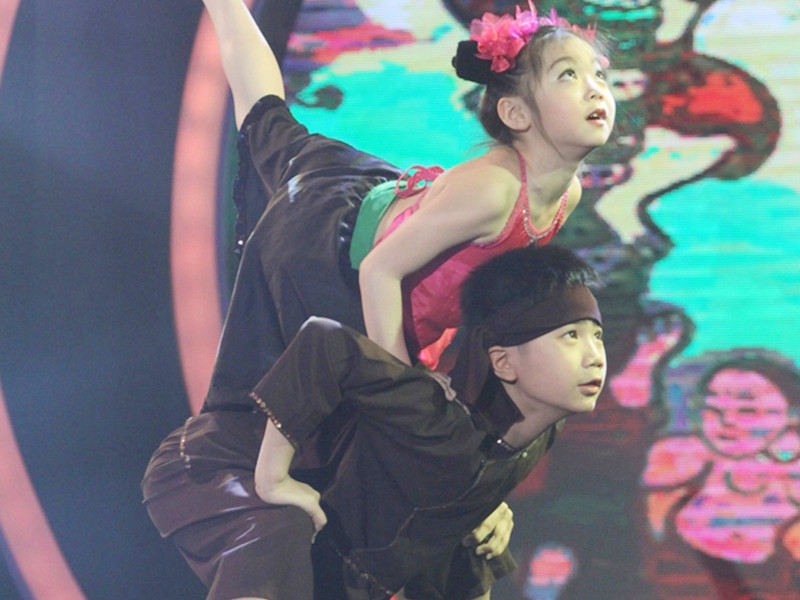 Nguyễn Đăng Quân-Trần Bảo Ngọc và Mộc đi tiếp