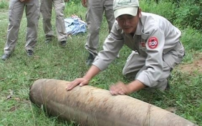 Xử lý quả bom dài hơn một mét