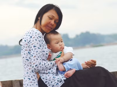 'Lấy chồng người ta' có làm nên chuyện?