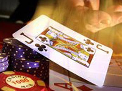 Phá ổ bạc quý bà