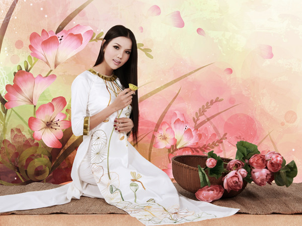 BB Phạm bất ngờ trở lại dịu dàng với áo dài